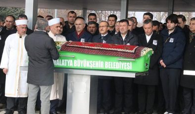 CHP Genel Başkanı Özel, Veli Ağbaba’nın babasının cenazesine katıldı