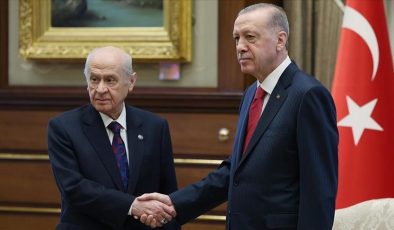 Cumhurbaşkanı Erdoğan ile MHP lideri Bahçeli bugün görüşecek